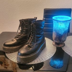 💕Badass Chunky Boots!!